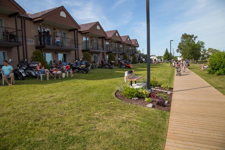 Waterfront Inn New Liskeard Zewnętrze zdjęcie